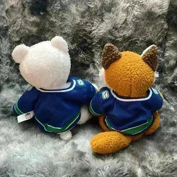 NHL Vancouver Canucks Plush White Bear and Brown Fox Stuffed Animals with Jersey - Picture 16 of 16